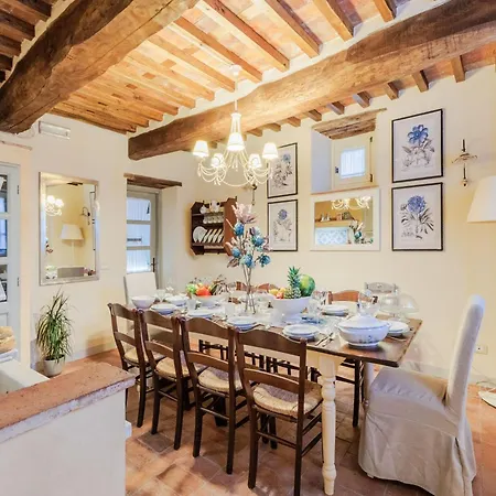 Near Lucca With Tuscan Charm וילה *